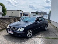 Blau Gebraucht 2002 Mercedes CLK200 Coupé | 2.300 € (Superpreis)
