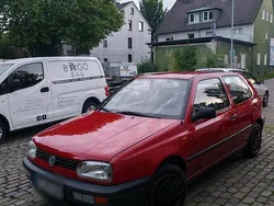 Rot Gebraucht 1993 VW Golf III Kleinwagen | 3.200 €