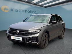 Grau Gebraucht 2024 VW Touareg SUV | 76.799 € (Etwas zu teuer)