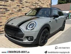 Grau Gebraucht 2021 Mini Cooper D Clubman Kombi | 21.888 € (Fairer Preis)