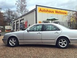 Silber Gebraucht 2002 Mercedes E200 Limousine | 2.890 € (Guter Preis)