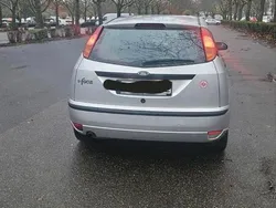 Silber Gebraucht 2002 Ford Focus Limousine | 1.000 € (Guter Preis)