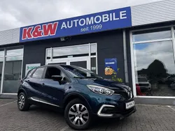Blau Gebraucht 2019 Renault Captur LIMITED SUV | 12.990 € (Fairer Preis)