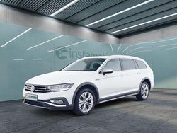 Weiß Gebraucht 2021 VW Passat Alltrack Kombi | 32.655 € (Teuer)
