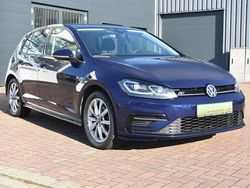 Atlantik blue metallic Gebraucht 2019 VW Golf VII R-line Limousine | 16.590 € (Fairer Preis)