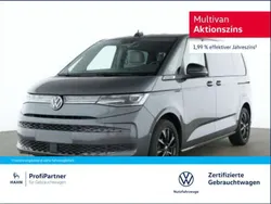 Indiumgrau metallic Gebraucht 2024 VW T7 Style Van | 59.990 € (Teuer)