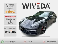 Schwarz Gebraucht 2018 Porsche Panamera Sport Turismo Limousine | 63.999 €