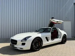 Weiß Gebraucht 2011 Mercedes SLS AMG AMG Coupé | 189.900 €