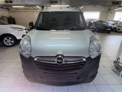 Silber Gebraucht 2017 Opel Combo Van / Kleinbus | 5.900 € (Fairer Preis)