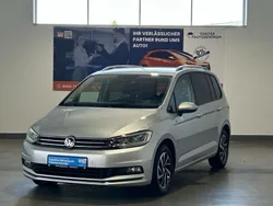 Silber Gebraucht 2019 VW Touran Van / Kleinbus | 26.490 € (Etwas zu teuer)