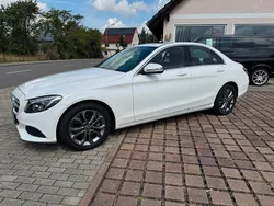 Weiß Gebraucht 2018 Mercedes C180 Limousine | 21.000 € (Guter Preis)
