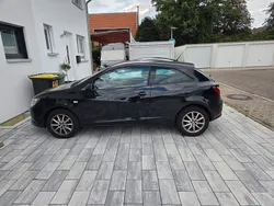 Schwarz Gebraucht 2017 Seat Ibiza SC Reference Kleinwagen | 8.000 €