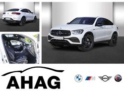 Designo diamantweiß bright Gebraucht 2022 Mercedes GLC300e AMG Coupé | 52.490 € (Etwas zu teuer)