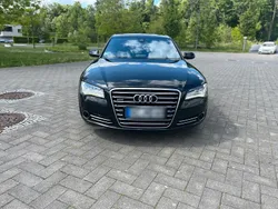 Schwarz Gebraucht 2010 Audi A8 Limousine | 14.999 €