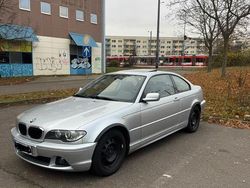 Silber Gebraucht 2005 BMW 318 Coupé | 5.000 € (Fairer Preis)