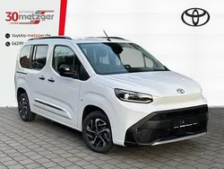 Icy white Neu 2025 Toyota Proace Verso City Kombi | 36.820 € (Superpreis)