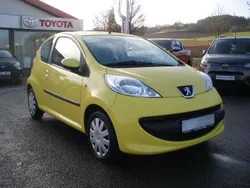 Gelb Gebraucht 2006 Peugeot 107 Filou Kleinwagen | 2.990 € (Teuer)