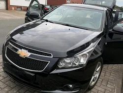 Schwarz Gebraucht 2011 Chevrolet Cruze LT Kleinwagen | 3.500 € (Fairer Preis)