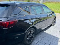 Schwarz Gebraucht 2020 Opel Astra Edition Kombi | 13.500 € (Fairer Preis)
