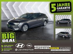 Grau/typ aussenverkleidung met Gebraucht 2024 Opel Astra Business Edition Kombi | 17.690 € (Guter Preis)