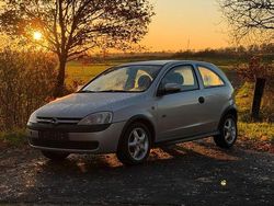 Silber Gebraucht 2007 Opel Corsa Kleinwagen | 2.000 € (Fairer Preis)