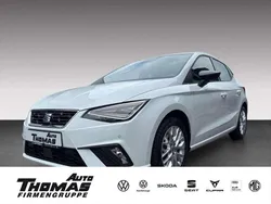 Weiß Gebraucht 2024 Seat Ibiza FR Limousine | 21.900 € (Fairer Preis)