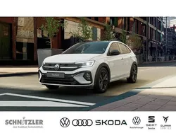 Pure white Gebraucht 2024 VW Taigo R-line SUV | 30.950 €