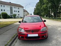 Rot Gebraucht 2006 VW Golf V Comfortline Limousine | 3.990 € (Fairer Preis)