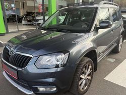 Grey (metallic) Gebraucht 2016 Skoda Yeti SUV | 16.880 € (Etwas zu teuer)