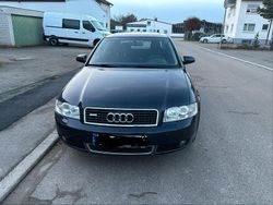 Blau Gebraucht 2002 Audi A4 Limousine | 1.999 € (Fairer Preis)