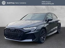 Daytonagrau perleffekt Neu 2025 Audi RS3 Sportback Sport Kleinwagen | 78.980 €
