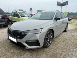 Grau Gebraucht 2021 Skoda Octavia RS Kombi | 28.500 € (Fairer Preis)