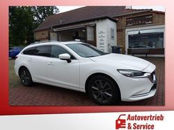 Weiss (metallic) Gebraucht 2020 Mazda 6 Sports-Line Kombi | 17.770 € (Fairer Preis)