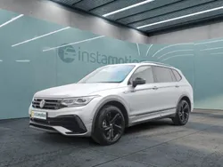 Silber Gebraucht 2024 VW Tiguan Allspace R-line SUV | 43.900 € (Fairer Preis)