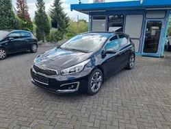 Schwarz Gebraucht 2017 Kia Ceed Spirit Limousine | 12.950 € (Teuer)