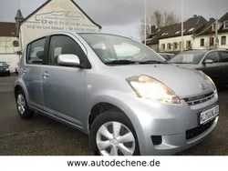 Silber perleffekt (metallic) Gebraucht 2009 Daihatsu Sirion Kleinwagen | 5.950 €