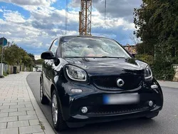 Schwarz Gebraucht 2015 Smart ForTwo Coupé Coupé | 6.200 € (Guter Preis)