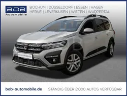Grau Gebraucht 2022 Dacia Jogger Comfort Van / Kleinbus | 18.444 € (Guter Preis)