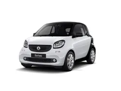 Weiß Gebraucht 2018 Smart ForTwo Coupé Passion Coupé | 16.444 € (Teuer)