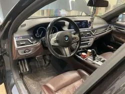 Schwarz Gebraucht 2017 BMW M760 M Sport Limousine | 39.000 € (Guter Preis)