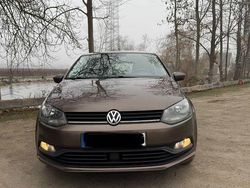 Braun Gebraucht 2015 VW Polo Limousine | 6.699 € (Fairer Preis)