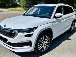 Weiß Gebraucht 2022 Skoda Kodiaq LAURIN & KLEMENT SUV | 36.990 € (Etwas zu teuer)
