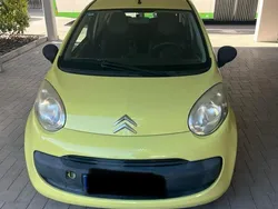 Gelb Gebraucht 2007 Citroën C1 Kleinwagen | 900 € (Guter Preis)