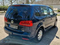 Blau Gebraucht 2014 VW Touran Van / Kleinbus | 7.400 € (Fairer Preis)