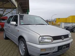 Silber Gebraucht 1997 VW Golf III Family Limousine | 1.999 € (Teuer)