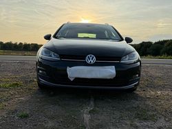 Schwarz Gebraucht 2016 VW Golf VII Allstar Kombi | 13.500 € (Fairer Preis)