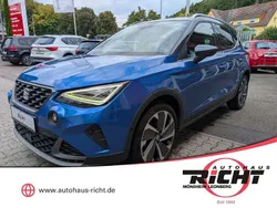 Saphirblau Gebraucht 2024 Seat Arona FR SUV | 21.890 € (Guter Preis)