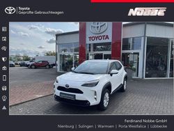Weiß Gebraucht 2022 Toyota Yaris Cross Comfort SUV | 22.500 € (Fairer Preis)