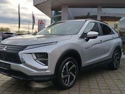 Silber Gebraucht 2023 Mitsubishi Eclipse Cross Basis SUV | 27.990 € (Fairer Preis)