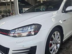 Weiß Gebraucht 2016 VW Golf VII GTI Kleinwagen | 13.333 € (Superpreis)